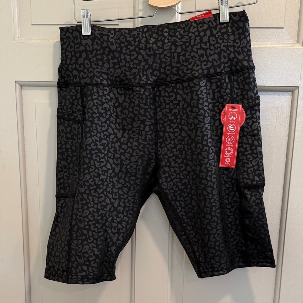 NWT Rag Black Leopard Print Women's Active Shorts Size XL